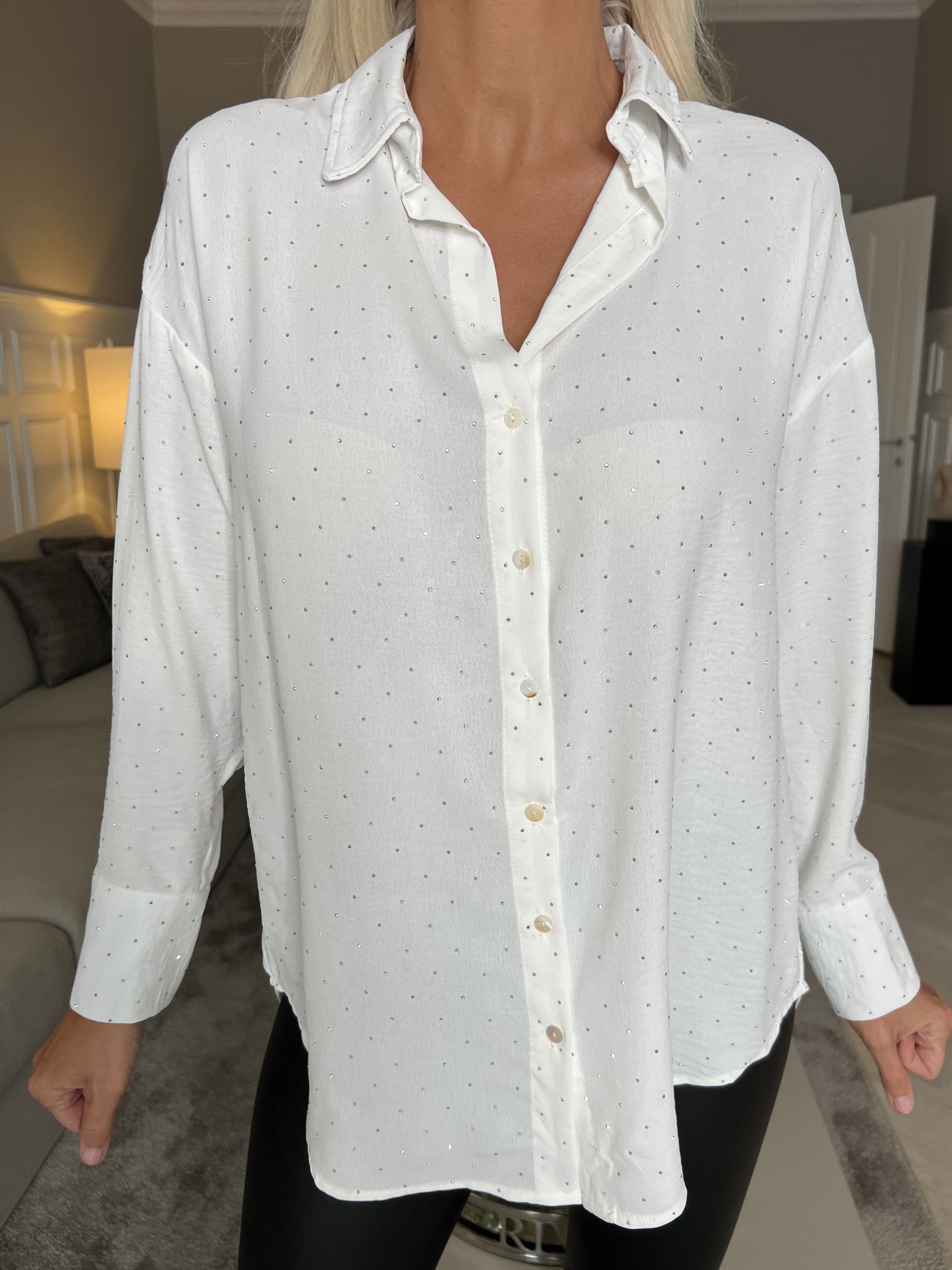 Delores - Fin skjorte pyntet med små sten